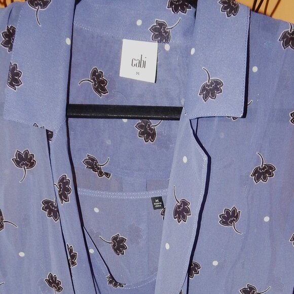 Ladies CAbi Front Draped Blouse with Attached Cami - Size M - Open Collar - Picture 4 of 9